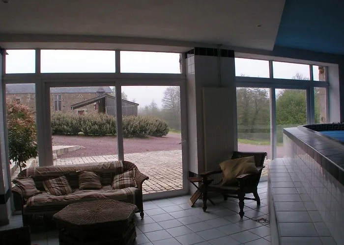 ホテル Manoir De La Riviere