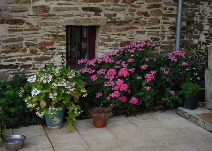 Manoir De La Riviere