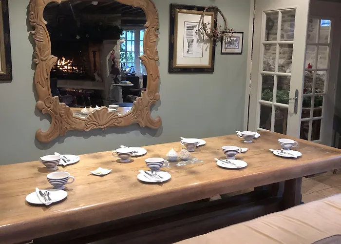 Manoir De La Riviere 3*